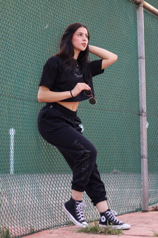 Crop Top Negro Clásico Poseidon