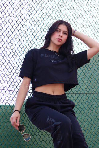 Crop Top Negro Clásico Poseidon