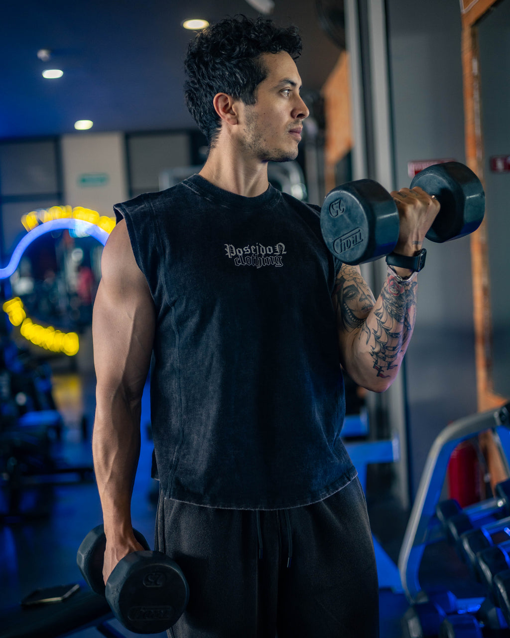 Tank negro Hércules